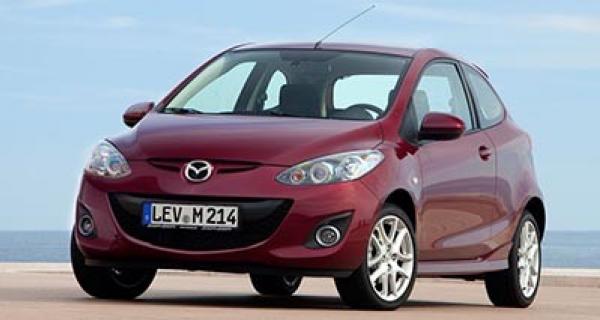 Fußmatten passend für Mazda 2 kaufen? | Maximale Auswahl aus eigener Fabrik
